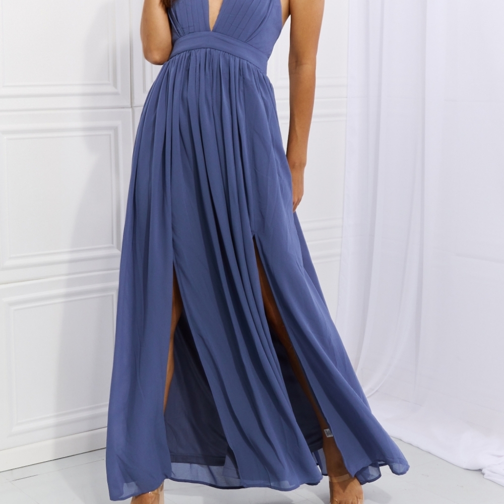 Captivating Open Crossback Maxi Dress - Picture 5 of 9